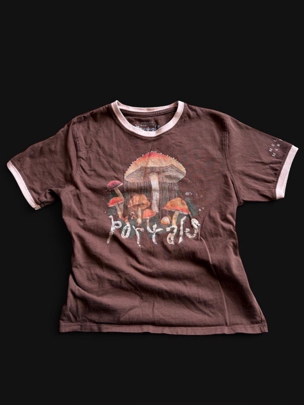 Melanie Martinez Brown Pink “Portals”Mushroom Graphic Cropped Tee Women Small